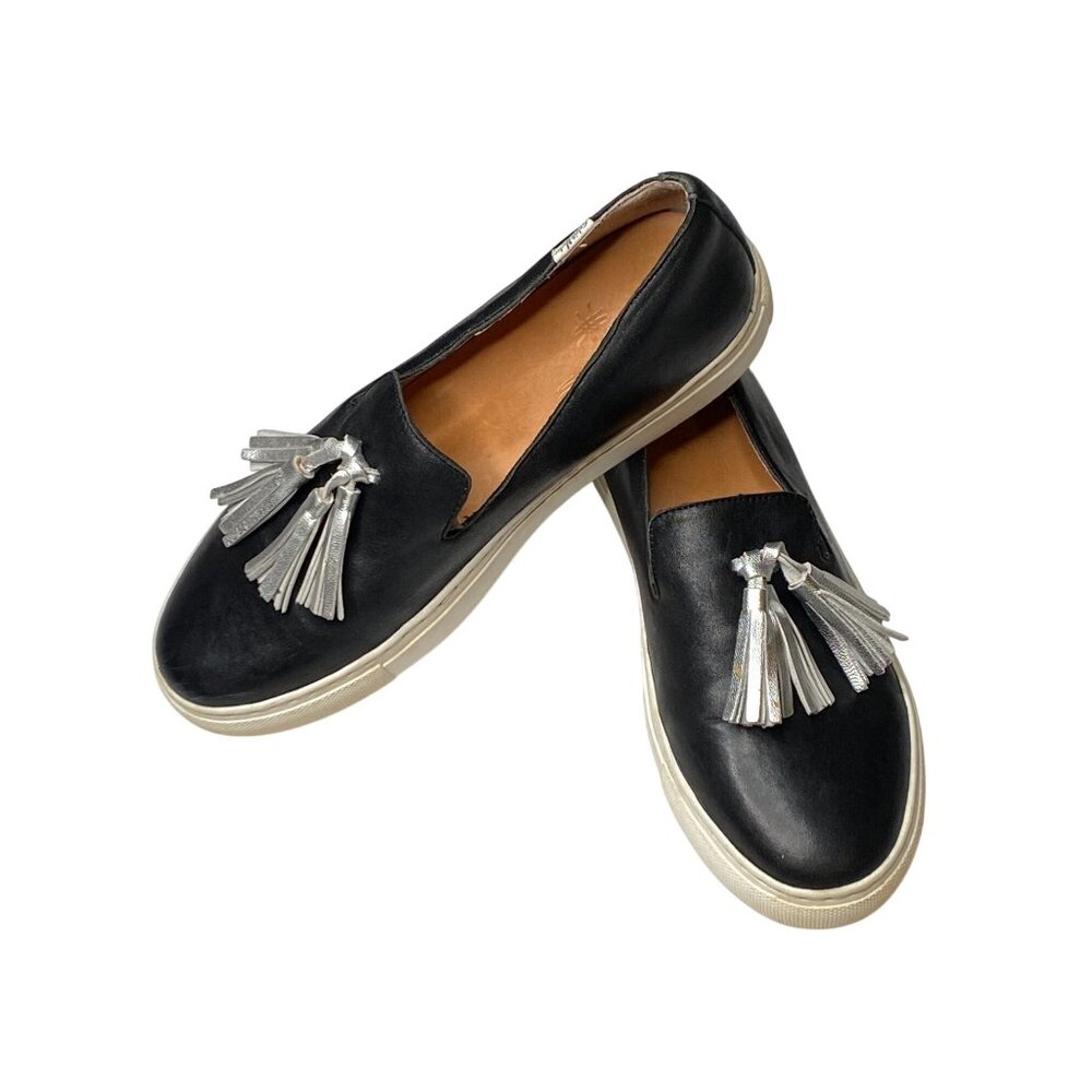 Sylvia Noster Slip-on Sneakers with Silver Tassels Women Size 8 Black Leather - Picture 3 of 12